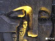 К «Маскам скорби» запустили бесплатные экскурсии