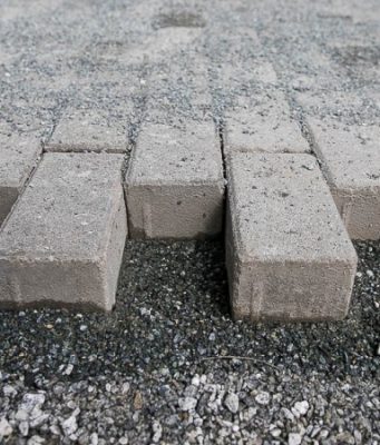 В курганский Горсад, который через суд забрали у арендатора, выходят строители