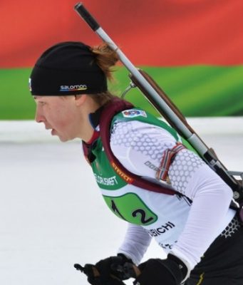 Успех уезжающей в Румынию Ушкиной и два провала Логинова: как в Ханты-Мансийске стартовал чемпионат России по биатлону