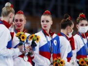 Второе серебро: как Россия вслед за индивидуальным проиграла групповое многоборье на Олимпиаде в Токио