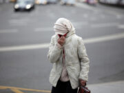 Бомжам назвали способы получения жилья