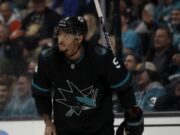 Обвинения в ставках на матчи и домашнем насилии: как хоккеист «Сан-Хосе» Кейн оказался в центре скандала