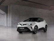 Toyota C-HR Hybrid: возможности, особенности
