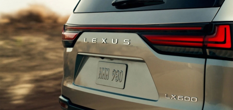 Lexus показал тизер флагманского внедорожника LX 600