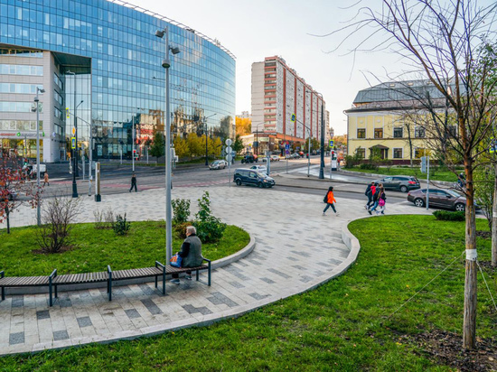 Сергей Собянин оценил благоустройство арт-квартала в центре Москвы