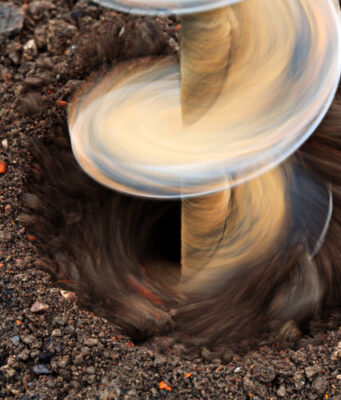 Бурение скважин: особенности, этапы работы