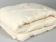 Одеяло шерстяное: преимущества использования, что учесть при выборе