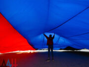 Жители Донбасса встречают День защитника Отечества «с ружием в зубах»