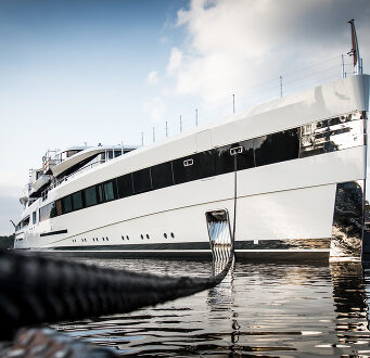 Аренда моторной яхты: в чем отличительные преимущества, характеристики, как оформить аренду