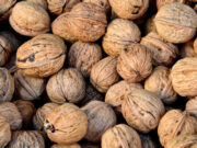 Названы три продукта для снижения давления