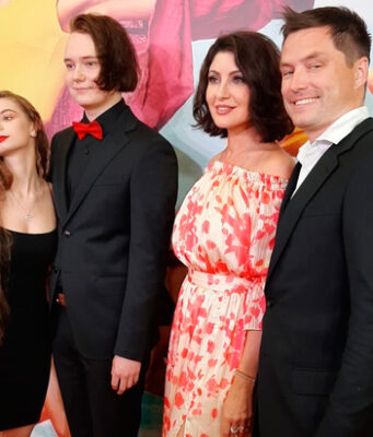 Анастасия Макеева вывела в свет пасынка и свою будущую невестку