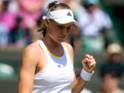 «У неё есть всё, чтобы победить»: выступающая за Казахстан Рыбакина сенсационно вышла в финал Уимблдона