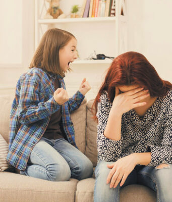 «Все равно буду жить в подвале»: чем оборачивается непонимание родителями подростков