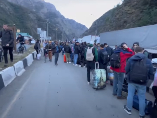 Коллапс на КПП «Верхний Ларс» ударил по туризму в Северной Осетии