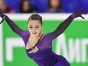 Безупречная Валиева, яркая Яметова и уверенный Мозалёв: как завершились короткие программы на этапе Гран-при в Казани