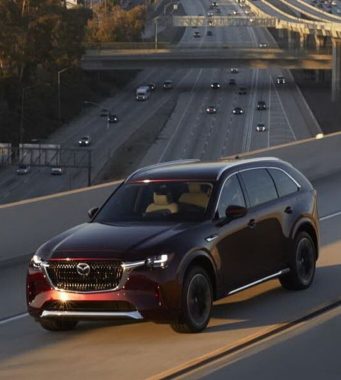 Mazda готовится к дебюту флагманского кроссовера CX-90