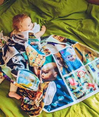 Заказываем пледы с надписями: что стоит знать?