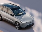 Стали известны украинские цены на новый электрический Volvo