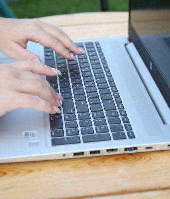 «Интернет -зло»: идею депутата отнять у россиян компьютеры высмеяли психологи