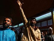 Иностранные гастарбайтеры не смогли покинуть воюющий Израиль из-за огромных долгов