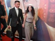 Прилучный вывел молодую жену в кино: детей Муцениеце рядом не было