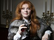 Клара Новикова на концерте в Москве заговорила по-украински и матом