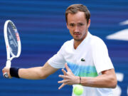 Долгожданный успех Медведева, эпичная битва Хачанова и сложности Андреевой: как россияне провели второй день US Open