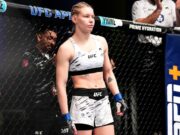 Два поражения подряд, пощёчина тренеру или манера ведения боя: за что Дудакову уволили из UFC