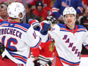 Короли концовок: Панарин набрал три очка, Дадонов оформил первый дубль в сезоне