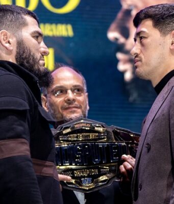 Отказ от рукопожатия, борцовские тренировки и разговоры о трилогии: что окружает реванш Бетербиева и Бивола