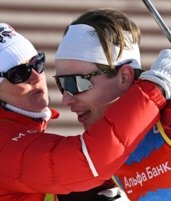 Прервали грустные серии: Корнев и Каплина выиграли гонки преследования на чемпионате России по биатлону