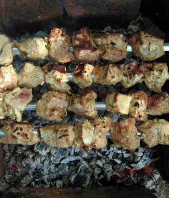 Для жителей Москвы и области запахло жареным: шашлык под угрозой уголовки