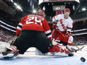 Наладил прицел: Свечников помог «Каролине» отыграться со счёта 0:3 и выйти во второй раунд Кубка Стэнли