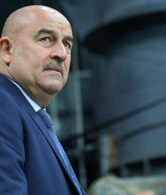 «У нас амбициозные планы»: Черчесов возобновит работу в клубном футболе спустя два года и возглавит «Ахмат»