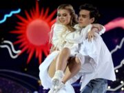 Возвращение на лёд, подготовка к шоу и поддержка мужа: как Игнатова восстанавливается после родов и учится быть матерью