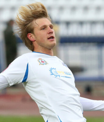 Вызов Исмаилову, диск для «Ювентуса» и завершение карьеры в 25: как Сапогов стал главным мемом российского футбола