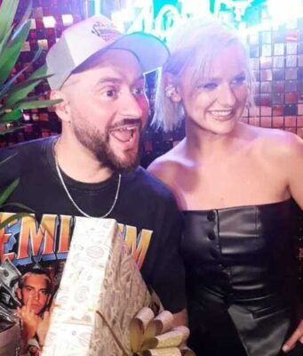 Иракли Пирцхалава закатил вечеринку в честь дня рождения в ресторане на Арбате