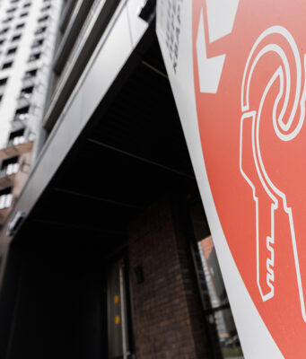 В России хотят запретить оспаривание нотариальных сделок с квартирами