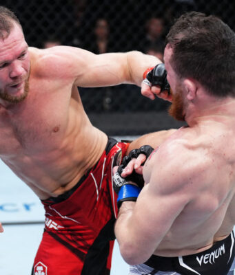 «Нужно бить и потрясать»: в Яна мало кто верит перед боем-реваншем с Двалишвили, но у него есть козырь