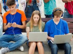 Впервые в истории человечества молодое поколение оказалось глупее своих родителей