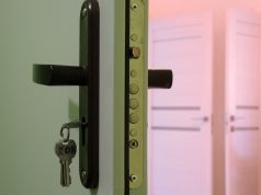 У москвичей конфисковали квартиру, тайком переданную в субаренду мигрантам