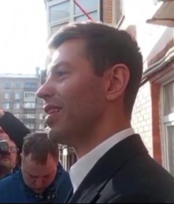 Фёдор Смолов заявил, что знает, кто вымогал у него деньги после драки в «Кофемании»